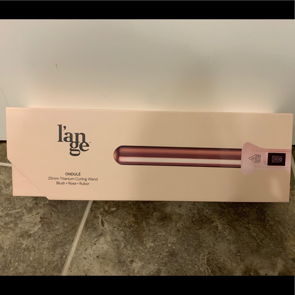 L’ange 1” curling wand brand new